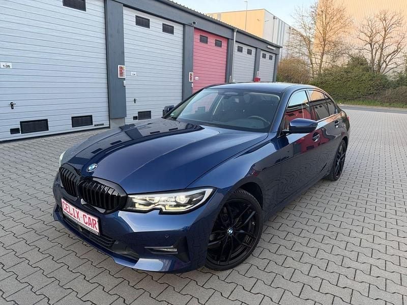 Gebraucht BMW 320 Advantage 190 PS (139 kW) 2020 Mediterranblau metallic Limousine