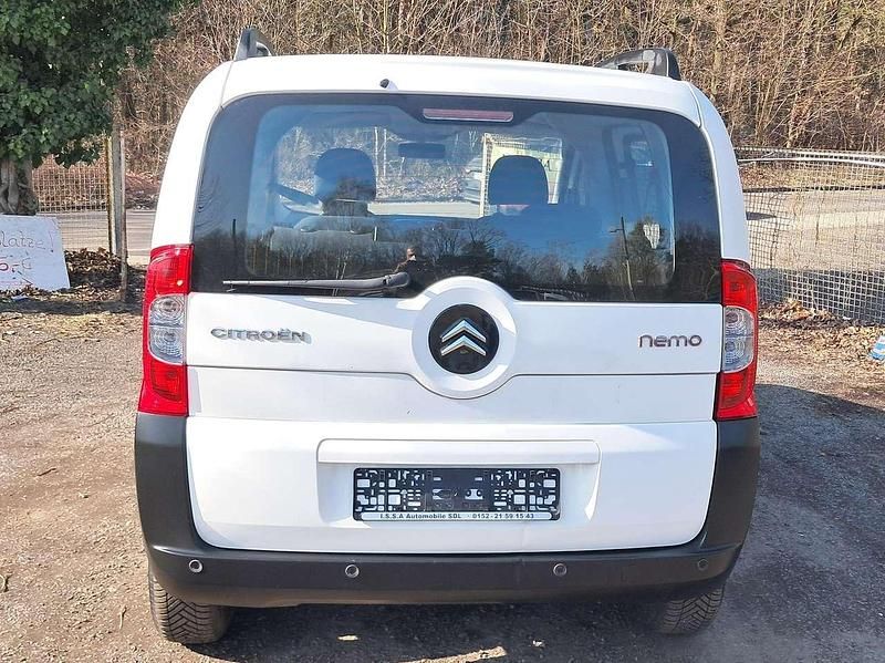 Gebraucht Citroën Nemo 75 PS (55 kW) 2011 Lack weiss Van / Kleinbus