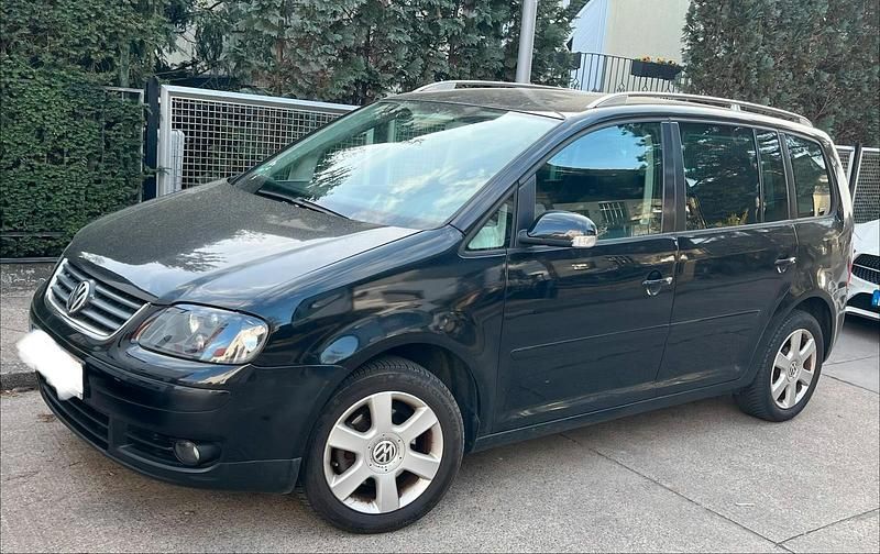 Gebraucht VW Touran 140 PS (102 kW) 2005 Schwarz Van / Kleinbus