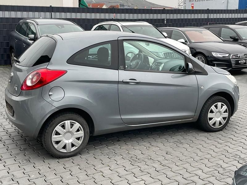 Gebraucht Ford Ka 69 PS (50 kW) 2009 Grau Kleinwagen