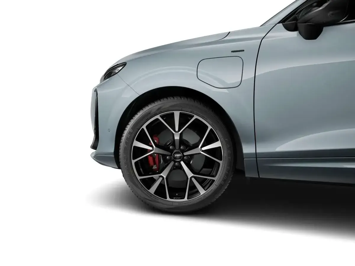 Neu Audi Q3 Sport 272 PS (200 kW) 2026 Pfeilgrau perleffekt SUV