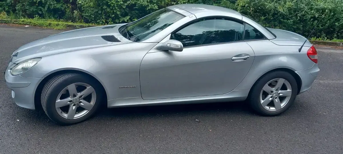 Gebraucht Mercedes SLK200 163 PS (119 kW) 2005 Silber Cabrio
