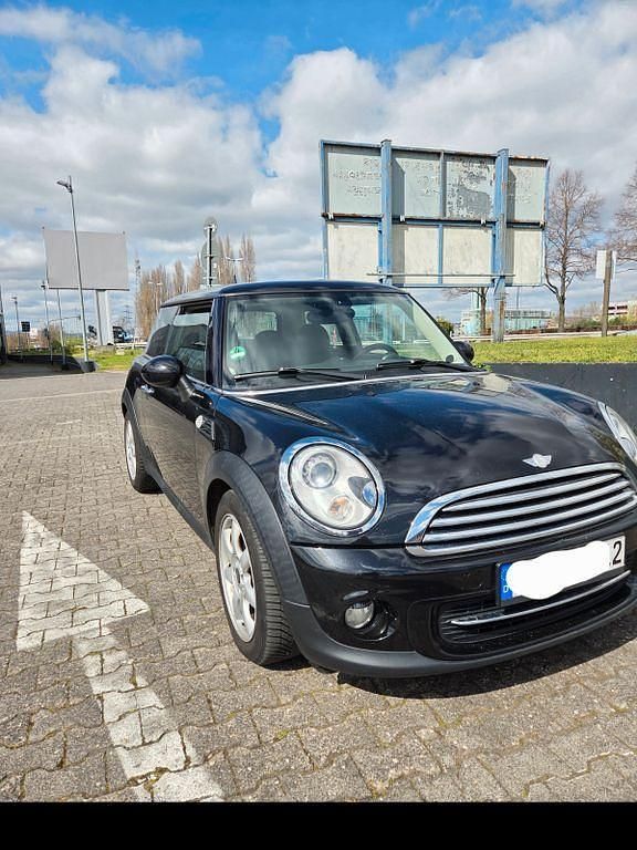 Gebraucht Mini Cooper 122 PS (89 kW) 2011 Schwarz Kleinwagen