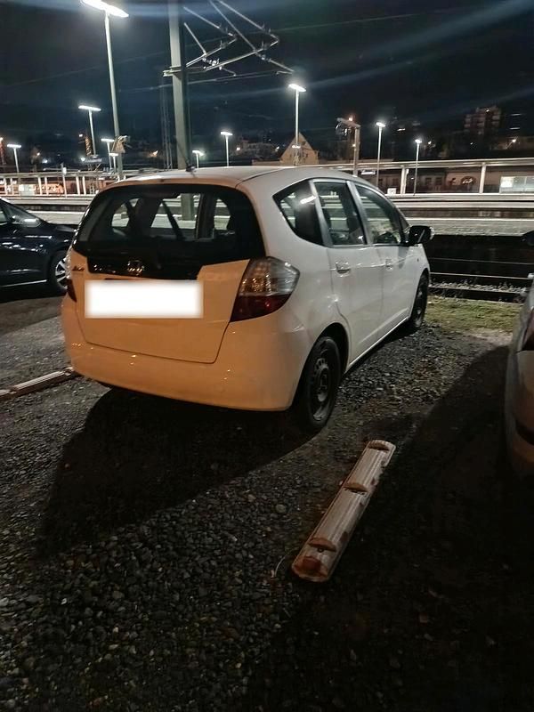 Gebraucht Honda Jazz 90 PS (66 kW) 2011 Weiß Kleinwagen