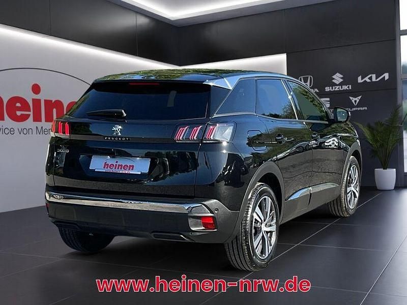Gebraucht Peugeot 3008 Allure 131 PS (96 kW) 2024 Schwarz SUV