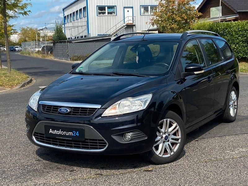 Schwarz Gebraucht 2010 Ford Focus Ghia Kombi | 2.999 € (Fairer Preis) - Bild 1/4
