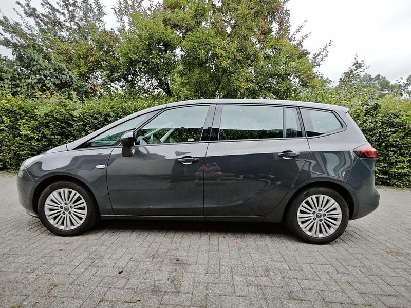 Gebraucht Opel Zafira Tourer 136 PS (100 kW) 2016 Grau Van / Kleinbus