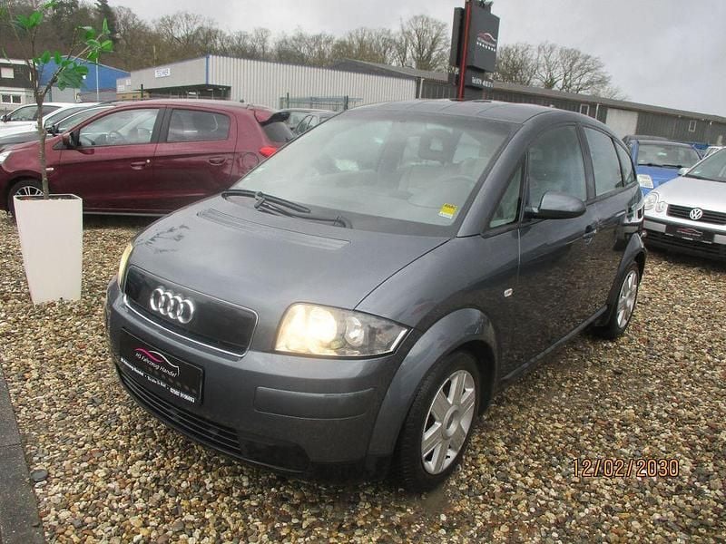 Gebraucht Audi A2 75 PS (55 kW) 2002 Grau Kleinwagen