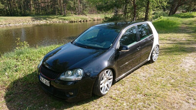 Schwarz Gebraucht 2005 VW Golf V GTI Limousine | 3.800 € - Bild 1/4
