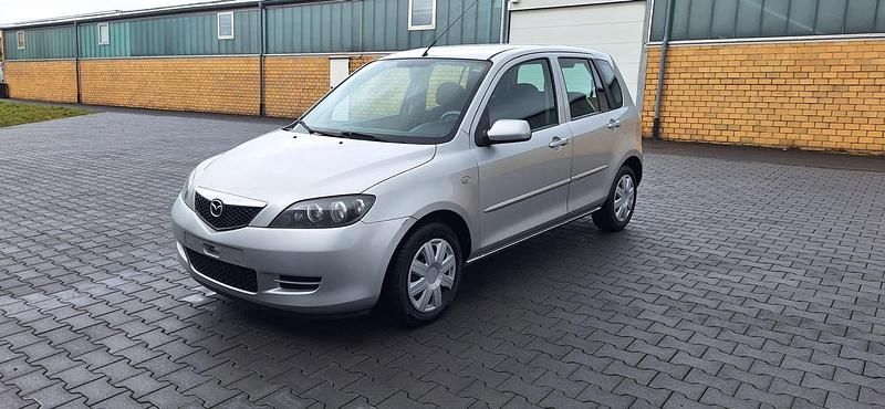 Gebraucht Mazda 2 80 PS (58 kW) 2006 Silber Kleinwagen
