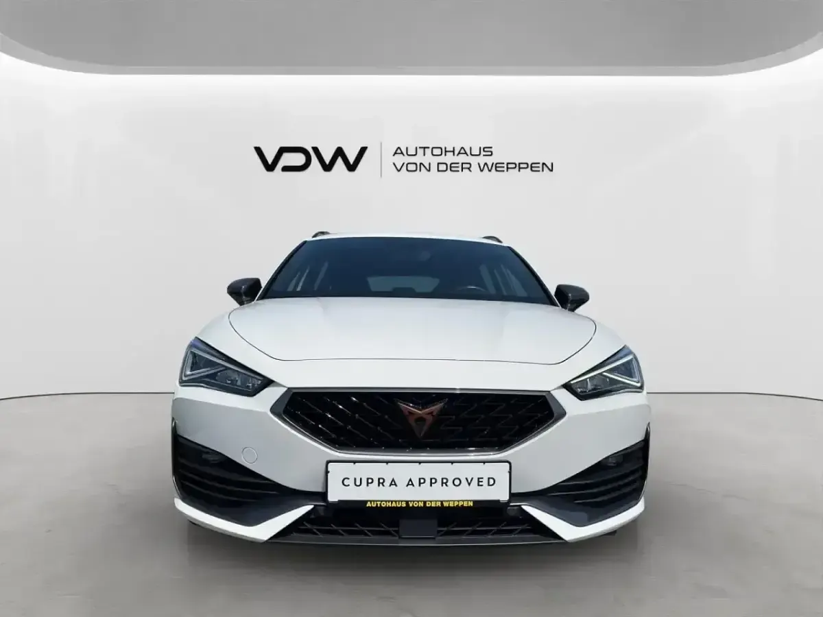 Gebraucht Cupra Leon 245 PS (180 kW) 2022 Weiß Kombi