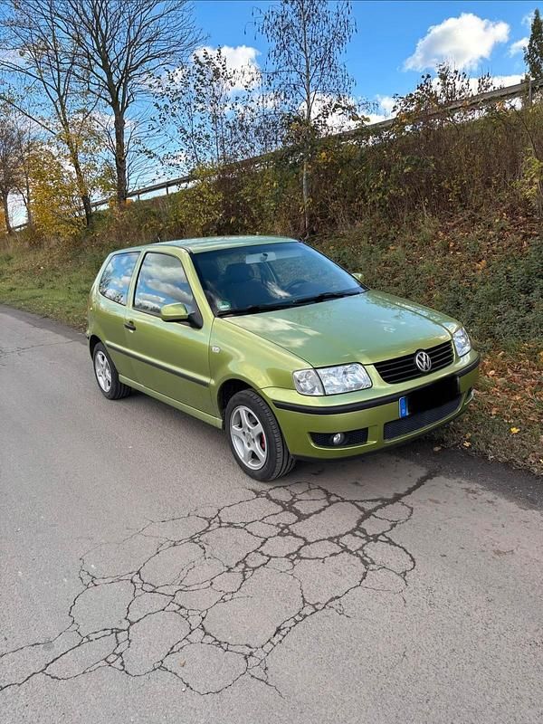 Grün Gebraucht 2001 VW Polo Kleinwagen | 1.199 € (Fairer Preis) - Bild 1/4