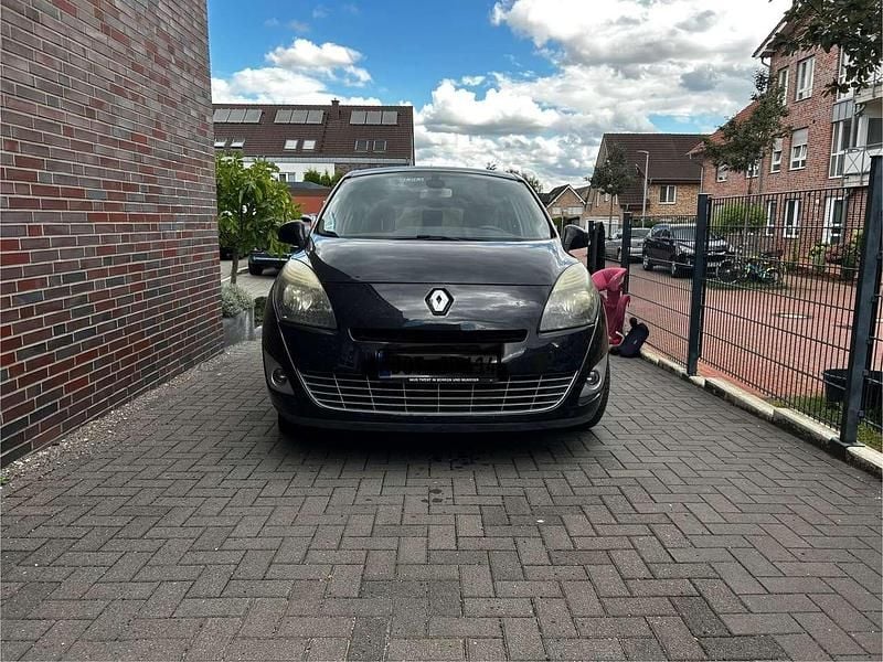Schwarz Gebraucht 2011 Renault Grand Scénic III Dynamique Van / Kleinbus | 2.800 € (Guter Preis) - Bild 1/4