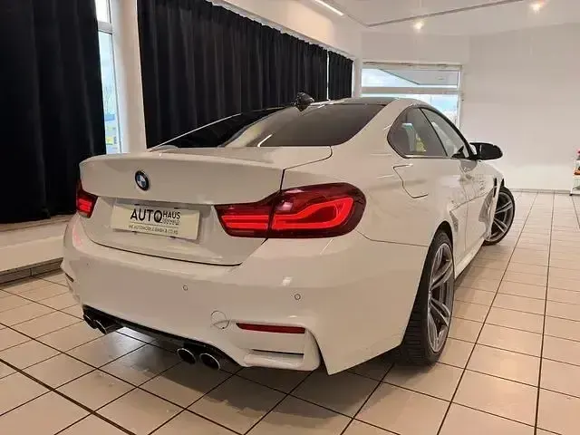 Używany BMW M4 Performance 431 KM (317 kW) 2019 Andere