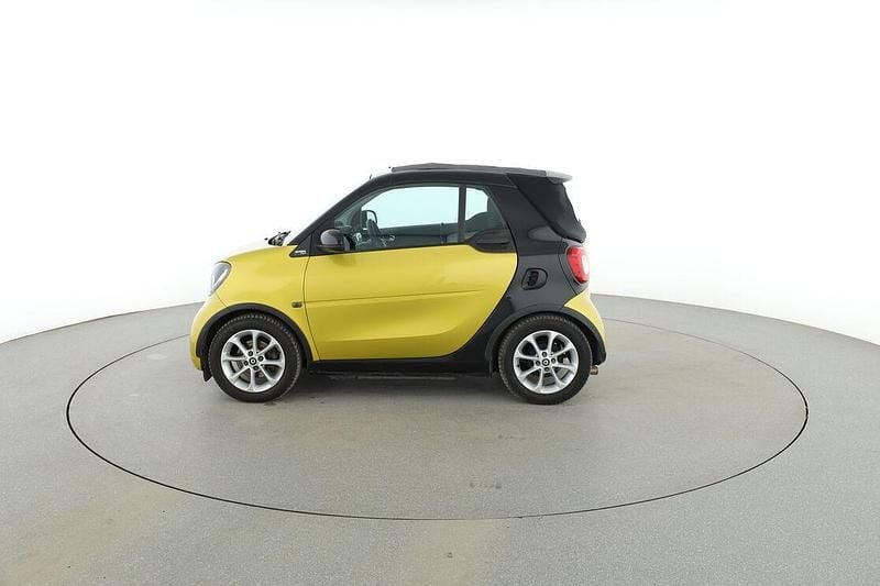 Używany Smart ForTwo Cabrio Basis 90 KM (66 kW) 2016 Czarny Kabriolet