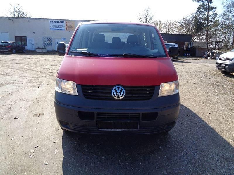 Gebraucht VW T5 Trendline 131 PS (96 kW) 2008 Rot Van