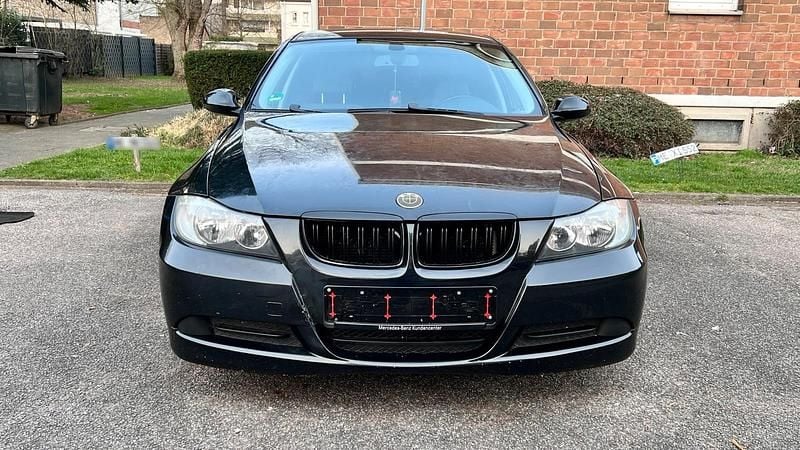 Gebraucht BMW 318 129 PS (94 kW) 2006 Schwarz Limousine