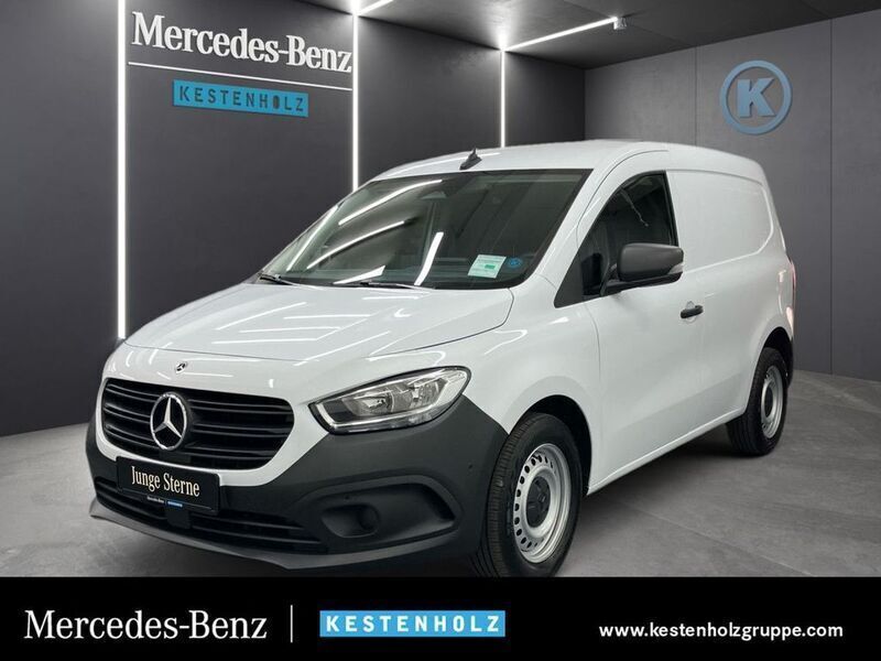 Weiß Gebraucht 2023 Mercedes Citan 112 Van / Kleinbus | 24.371 € (Etwas zu teuer) - Bild 1/4