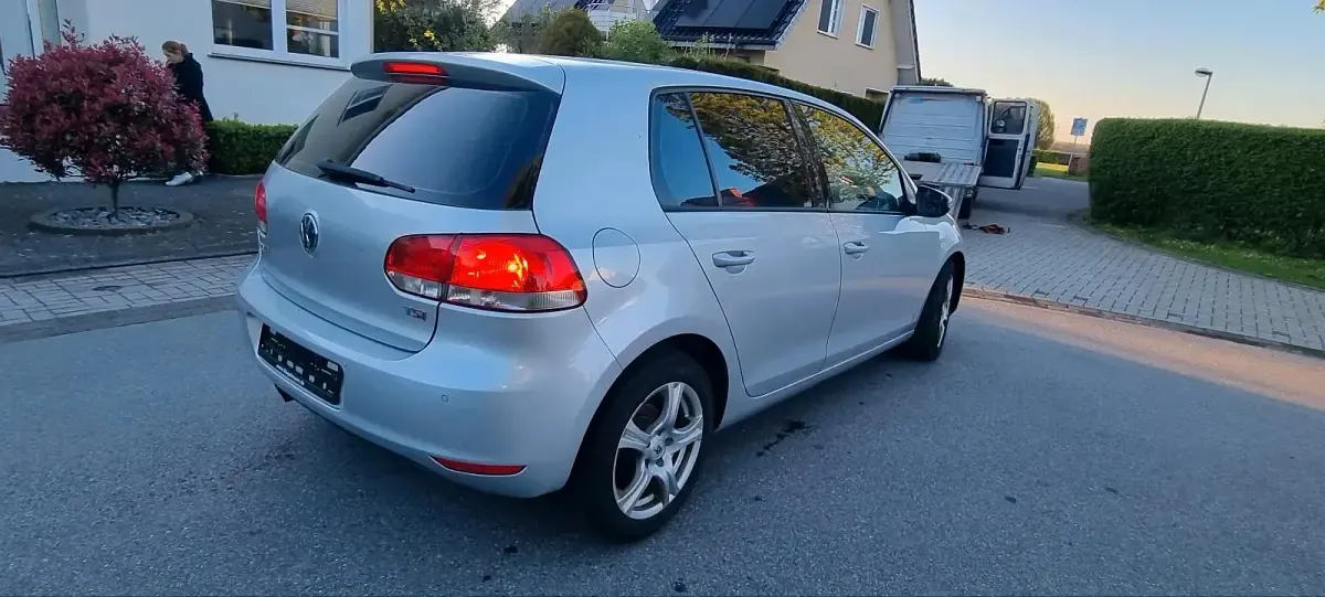 Usata VW Golf VI 160 CV (117 kW) 2010 Argento Utilitaria