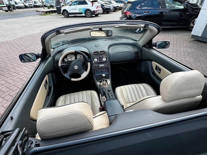Używany MG F 120 KM (88 kW) 1999 Zielony Kabriolet