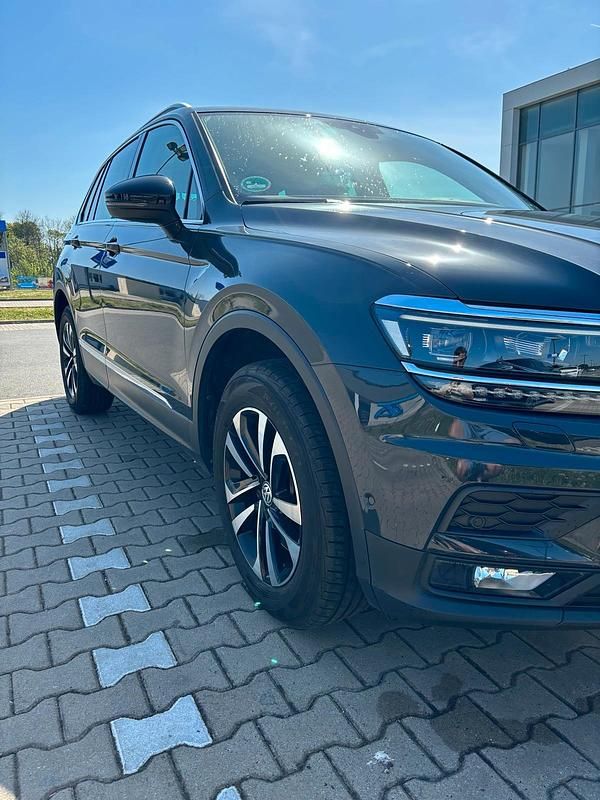 Gebraucht VW Tiguan 190 PS (139 kW) 2019 Andere farben SUV