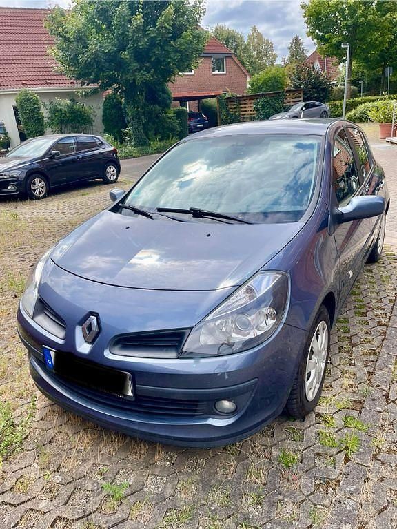 Blau Gebraucht 2008 Renault Clio III Limousine | 4.700 € (Fairer Preis) - Bild 1/4