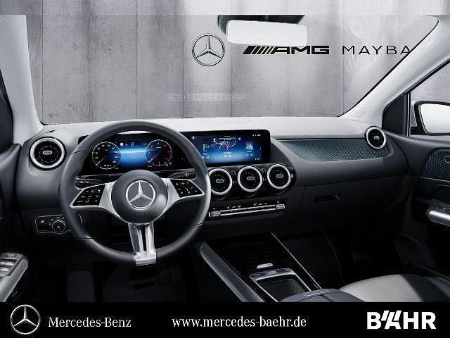 Gebraucht Mercedes B180 116 PS (85 kW) 2023 Van / Kleinbus