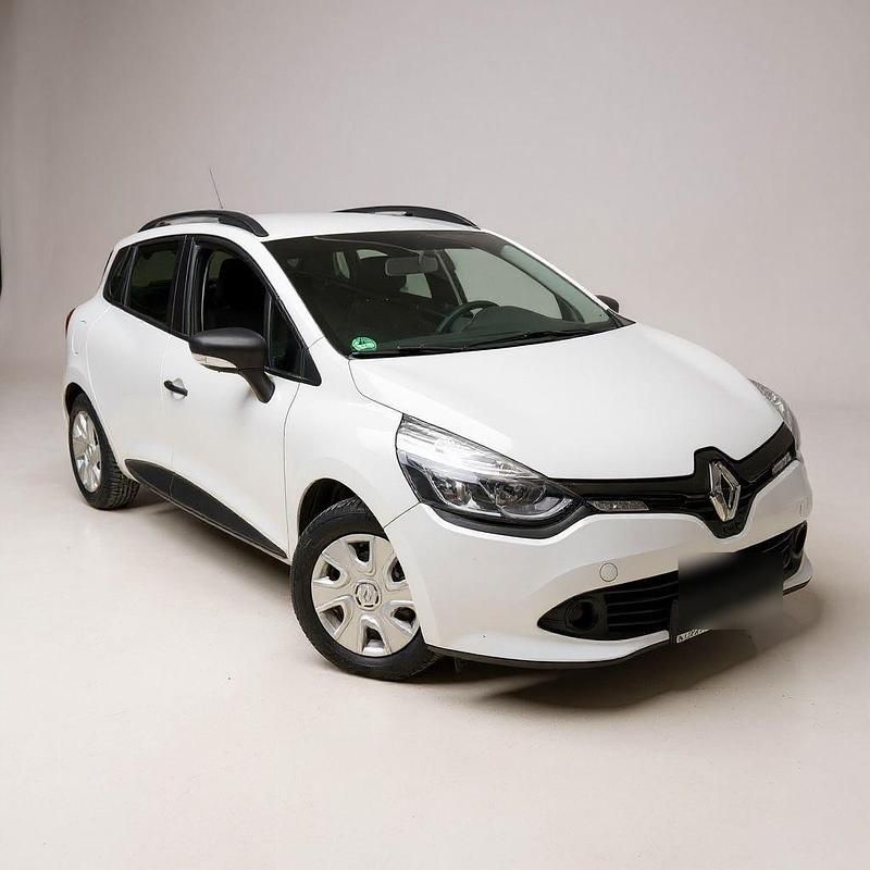 Weiß Gebraucht 2013 Renault Clio GrandTour Expression Kombi | 4.699 € (Etwas zu teuer) - Bild 1/4