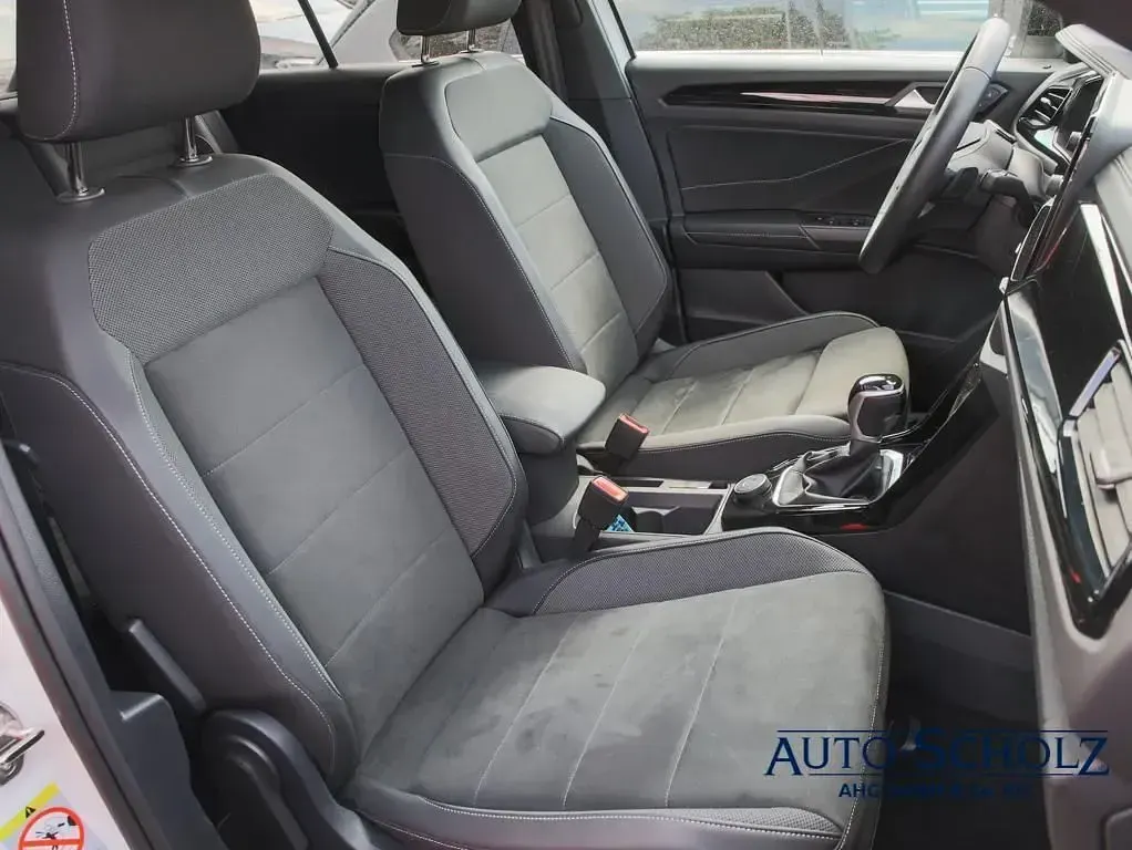 Gebraucht VW T-Roc R-line 190 PS (139 kW) 2024 Weiß SUV