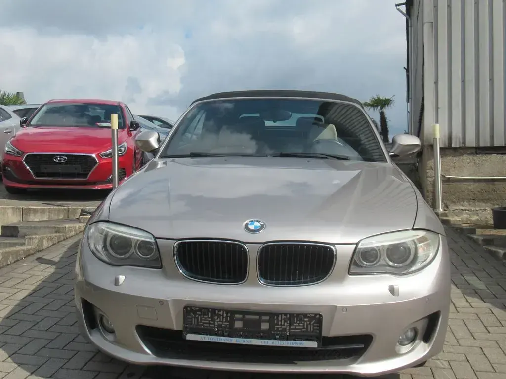 Gebraucht BMW 118 Cabriolet Performance 143 PS (105 kW) 2012 Silber Cabrio
