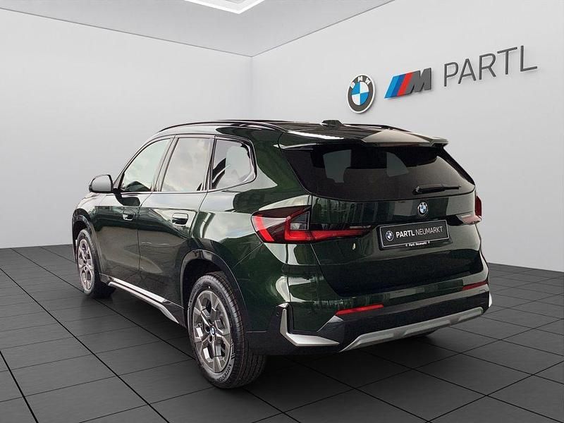 Gebraucht BMW X1 xLine 136 PS (100 kW) 2026 Grün SUV