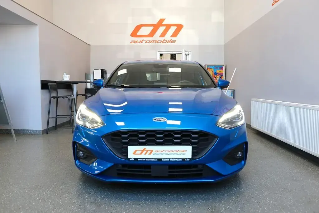 Gebraucht Ford Focus ST-Line 150 PS (110 kW) 2019 Blau Limousine