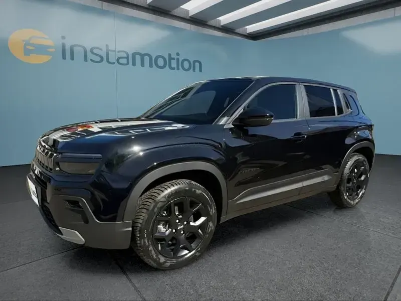 Neu Jeep Avenger 110 PS (80 kW) 2026 Schwarz SUV