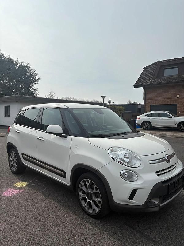 Gebraucht Fiat 500L 95 PS (69 kW) 2016 Beige Van / Kleinbus