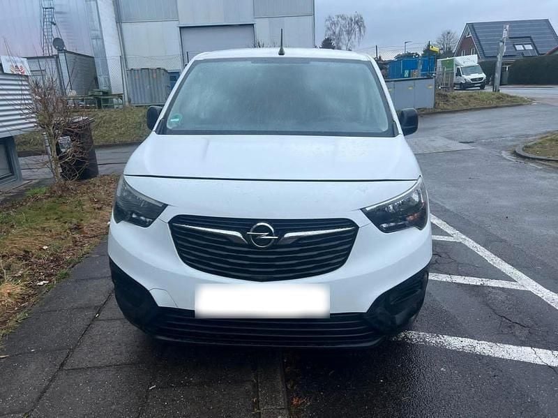 Gebraucht Opel Combo 76 PS (55 kW) 2019 Weiß Van / Kleinbus