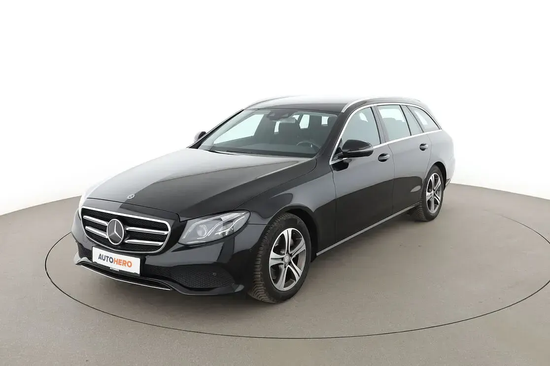 Gebraucht Mercedes E200 Avantgarde 211 PS (155 kW) 2020 Kombi