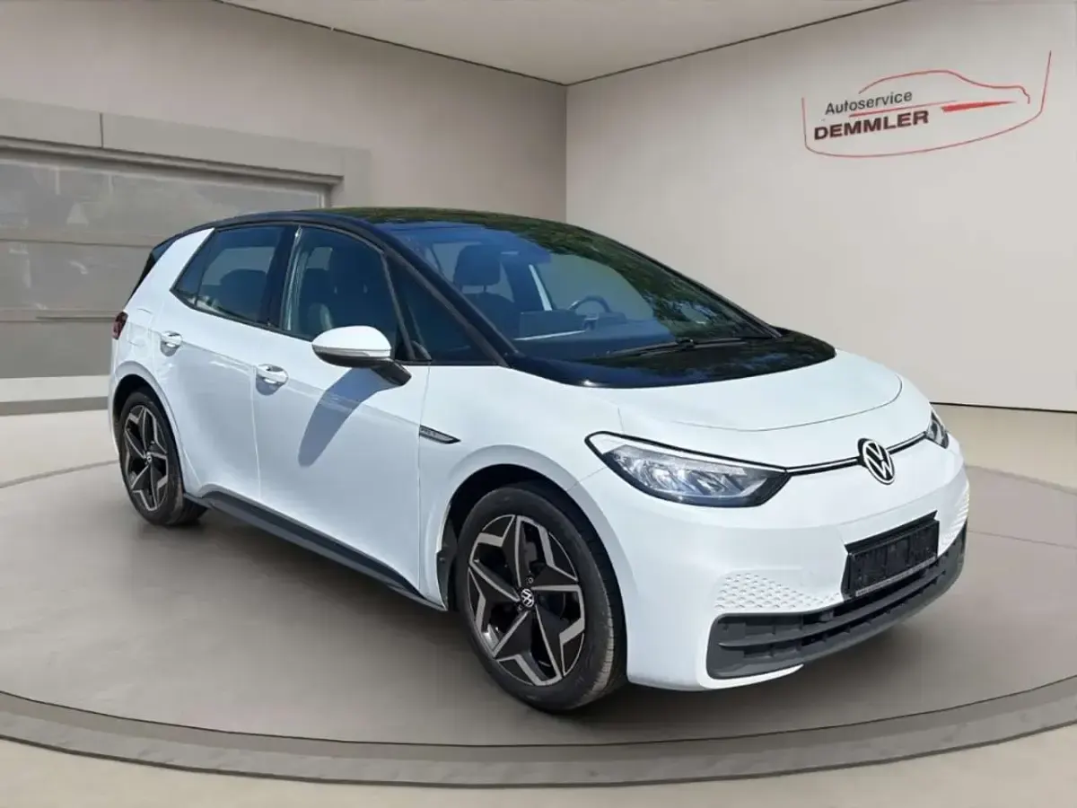 Gebraucht VW ID.3 Pro 150 kW (204 PS) 2023 Weiß Kleinwagen