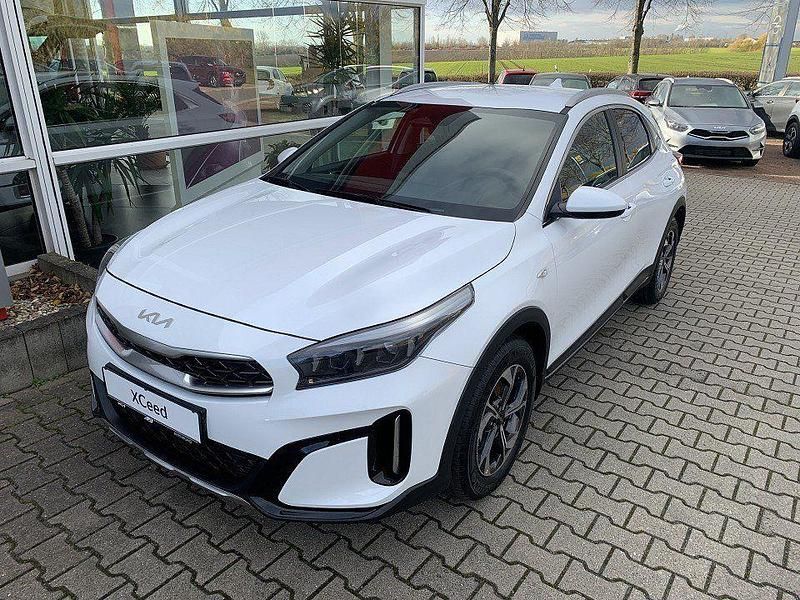 Gebraucht Kia XCeed Vision 140 PS (102 kW) 2024 Deluxeweiss met. SUV