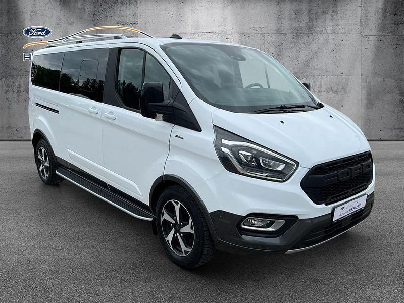 Gebraucht Ford Tourneo Active 185 PS (136 kW) 2021 Weiß Van / Kleinbus