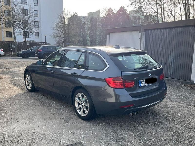 Gebraucht BMW 335 Luxury Line 313 PS (230 kW) 2014 Grau Kombi