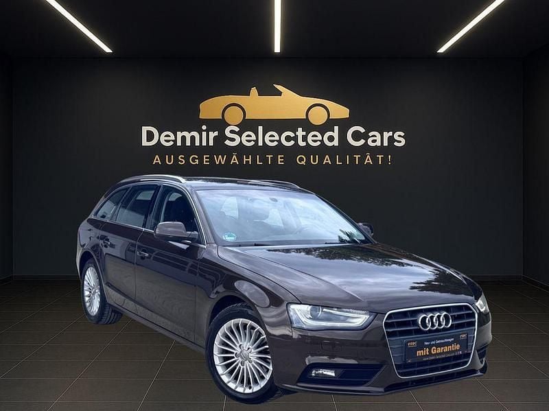 Braun Gebraucht 2014 Audi A4 Attraction Kombi | 13.790 € (Etwas zu teuer) - Bild 1/4