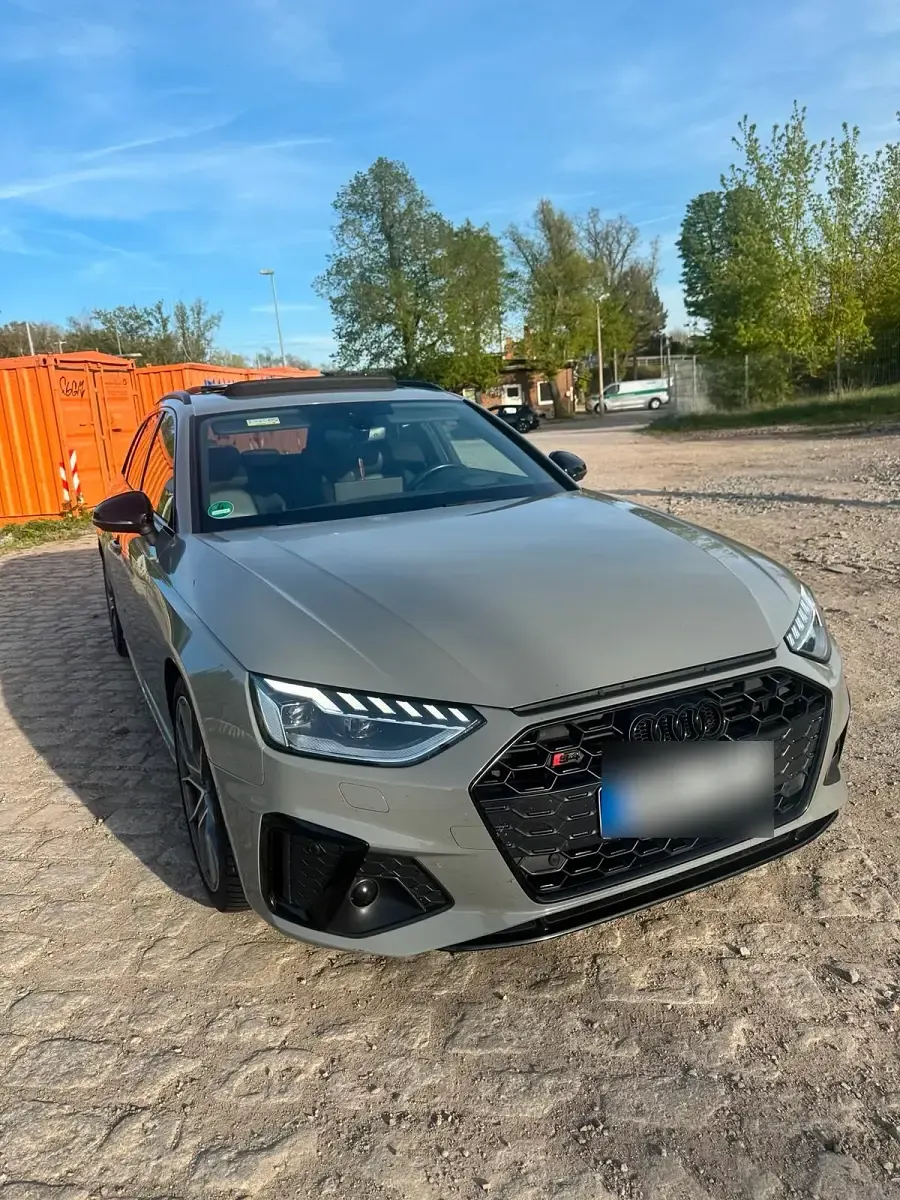 Gebraucht Audi S4 Performance 347 PS (255 kW) 2019 Grau Kombi