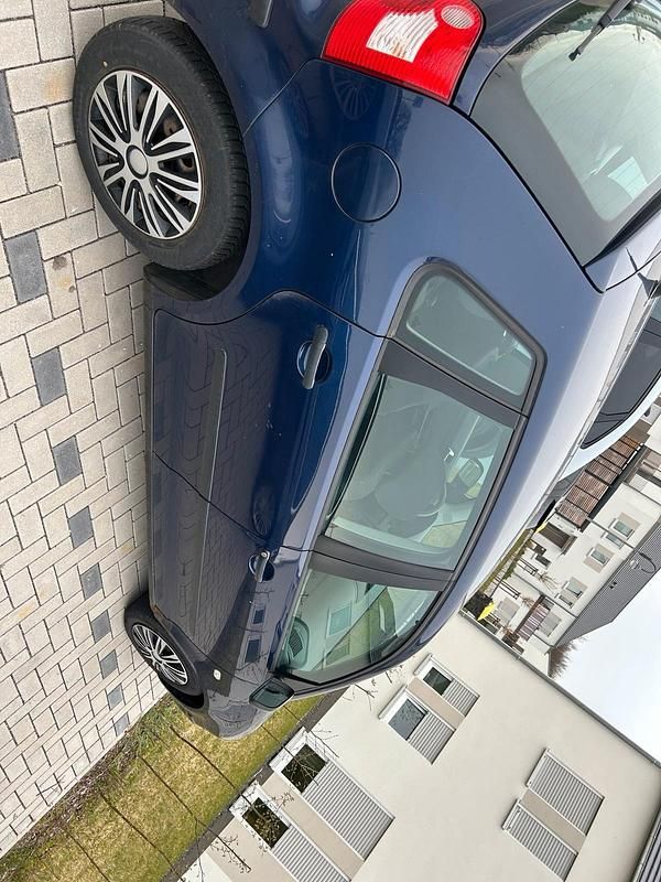 Usado VW Polo 64 HP (47 kW) 2003 Citadino