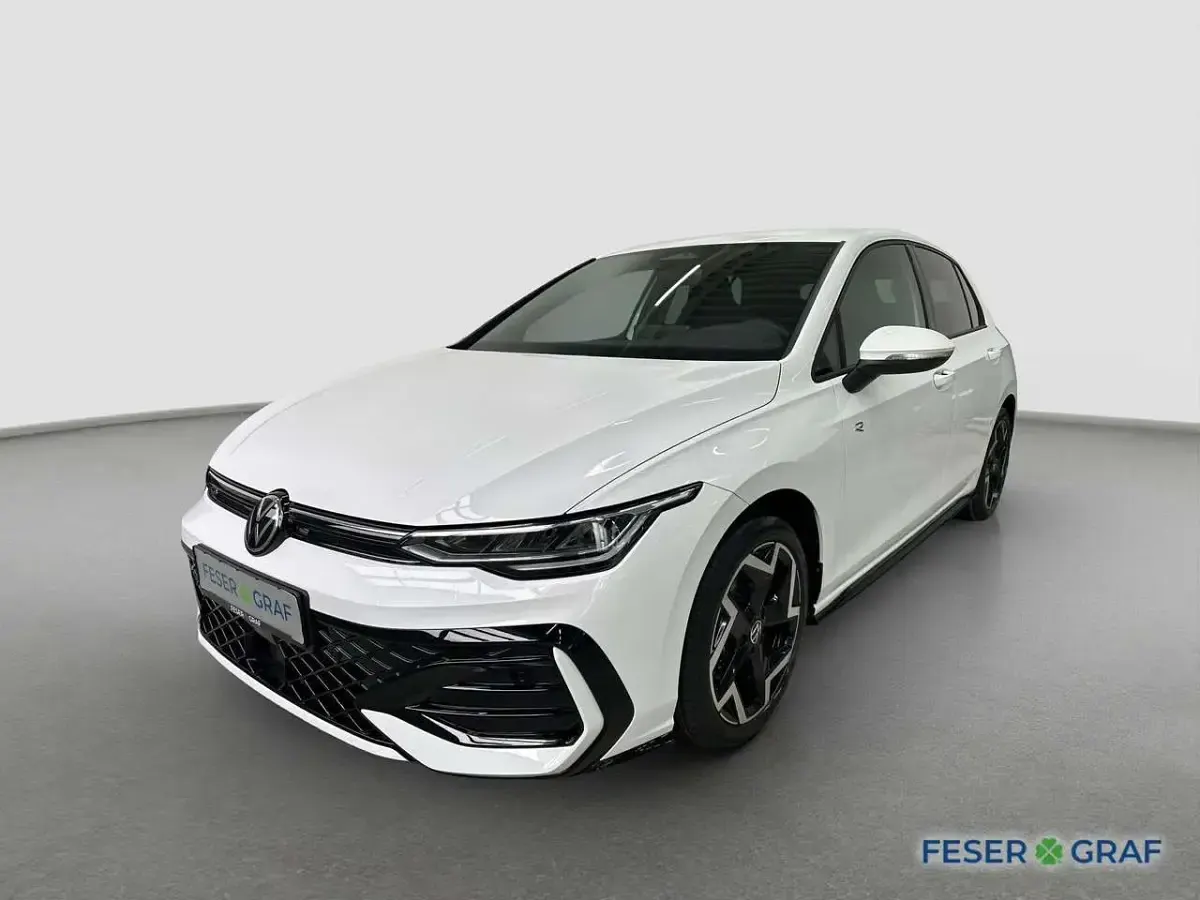 Gebraucht VW Golf VIII R 150 PS (110 kW) 2025 Pure white Limousine