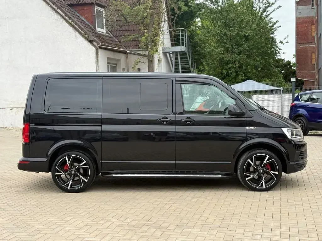 Używany VW T6 Comfortline 150 KM (110 kW) 2018 Czarny Van