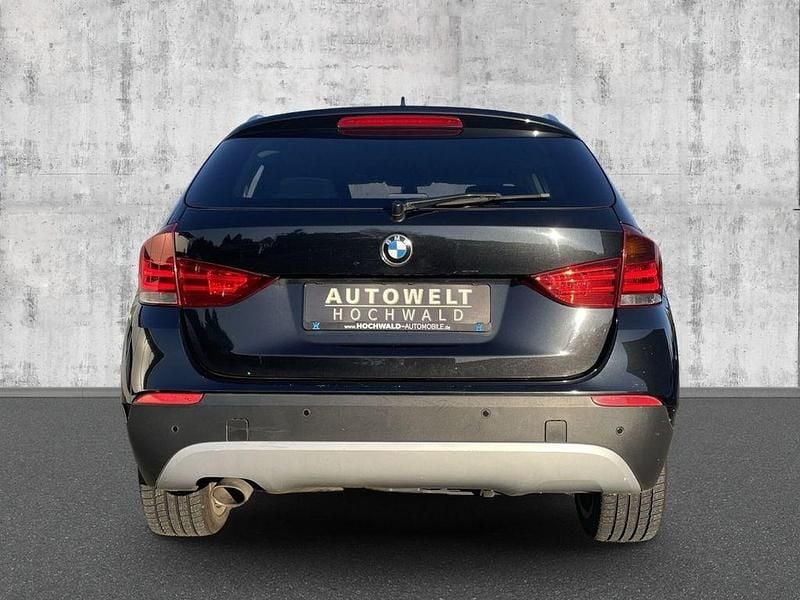 Gebraucht BMW X1 xLine 143 PS (105 kW) 2011 Schwarz SUV