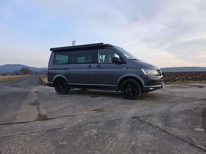 Gebraucht VW California Beach 204 PS (150 kW) 2017 Grau Van