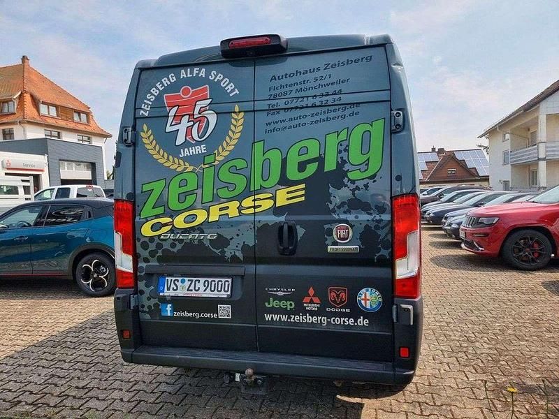 Gebraucht Fiat Ducato 140 PS (102 kW) 2022 Grau Van