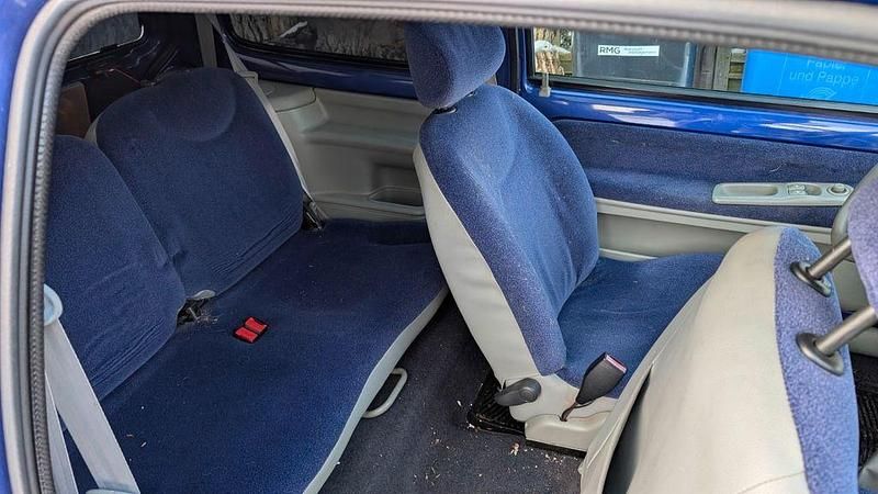 Gebraucht Renault Twingo Liberty 75 PS (55 kW) 2001 Violet Kleinwagen