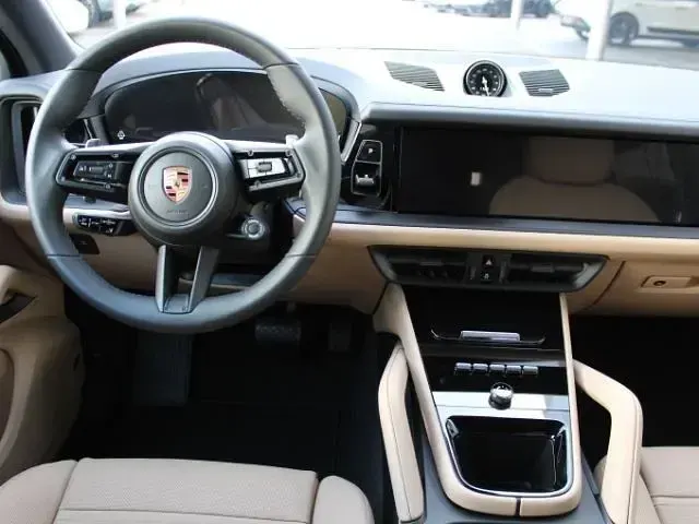 Gebraucht Porsche Cayenne E-Hybrid 470 PS (345 kW) 2026 Blau SUV